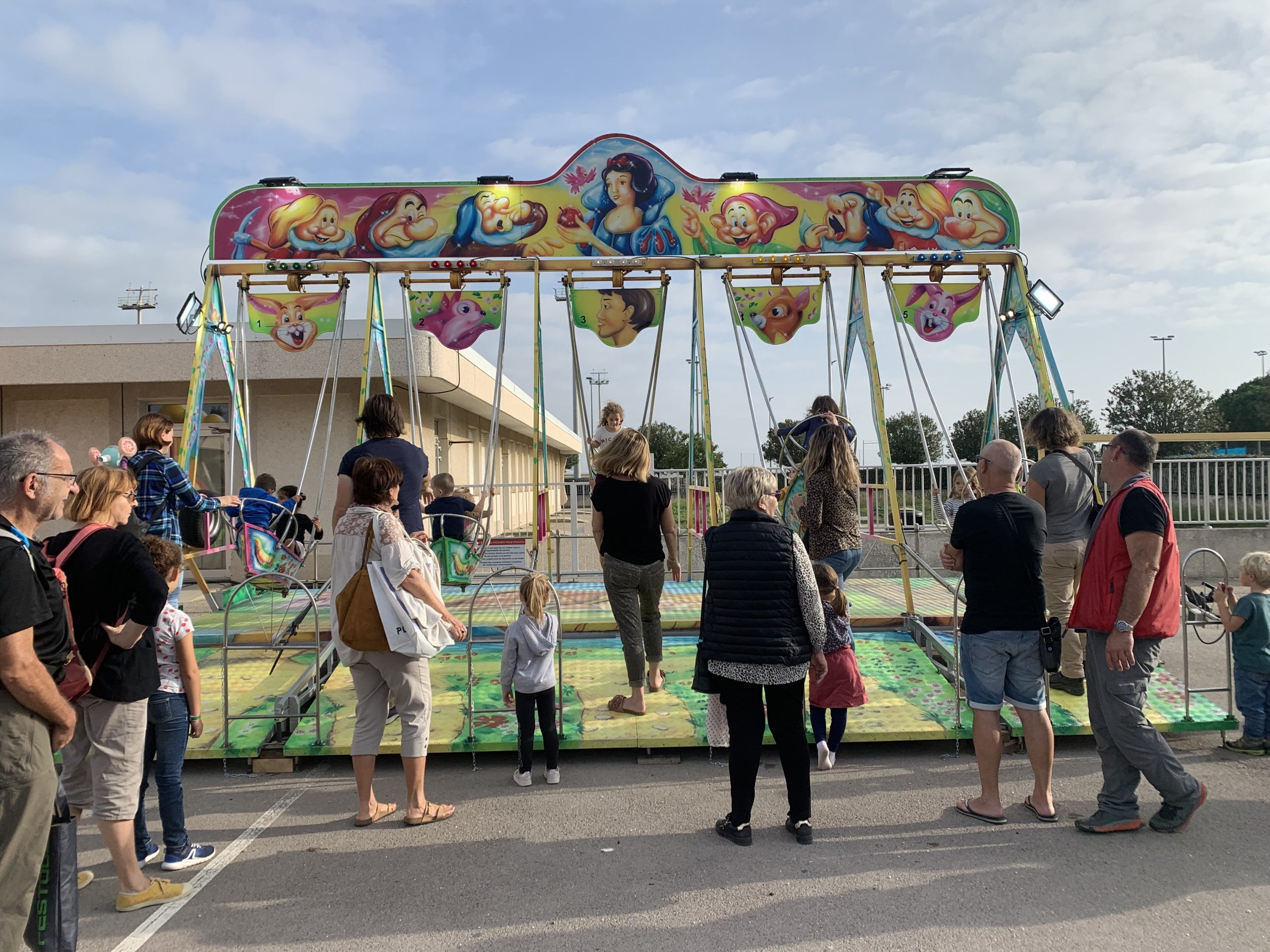 Manège Balançoires enfants – Image 4