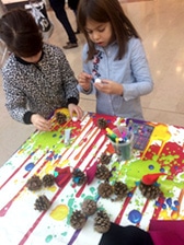 Lutins de Noël en Pigne de pin – Image 2