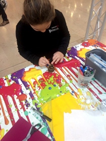 Lutins de Noël en Pigne de pin – Image 3