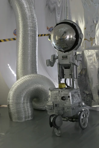 Animation digitale sur le thème de l’espace avec robot interactif lors d’un événement corporate