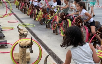 Animation événementielle sur le thème western avec décor immersif et activités ludiques