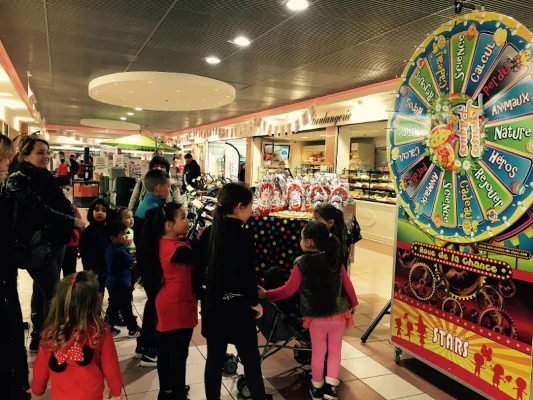 Roue de la chance de Pâques pour animation ludique lors d'un événement d'entreprise ou associatif