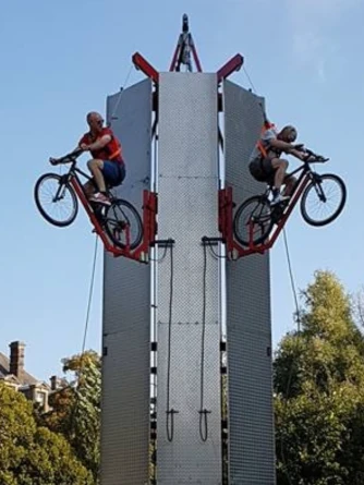 Vélo ascensionnel animé lors d'un événement d'entreprise pour une activité de team building ludique