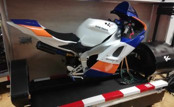Location de simulateur de moto : vivez une expérience de conduite immersive et sécurisée