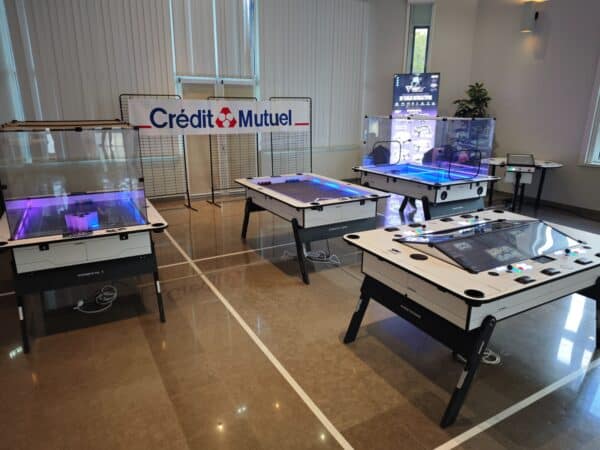Lot de 4 tables de jeux interactives